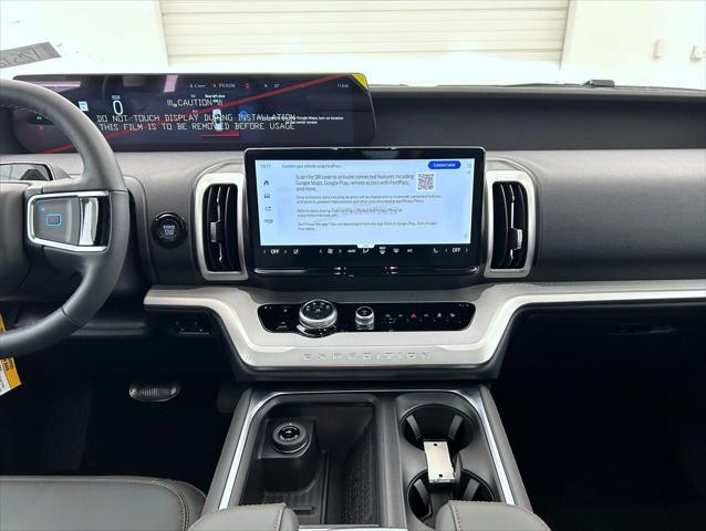 new 2025 Ford Expedition car