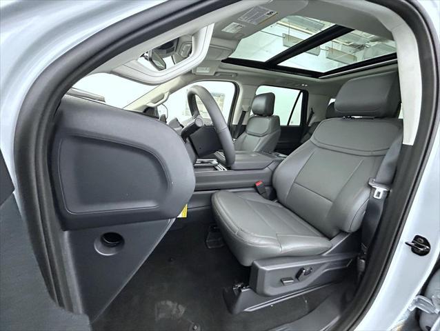 new 2025 Ford Expedition car
