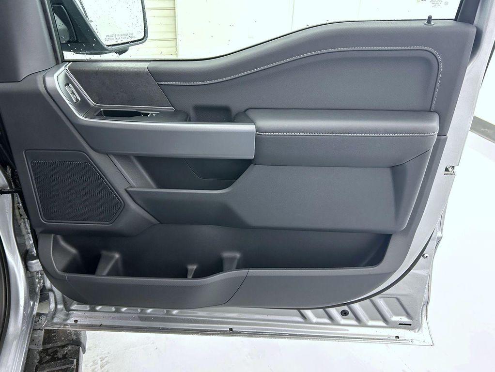 new 2025 Ford F-150 car