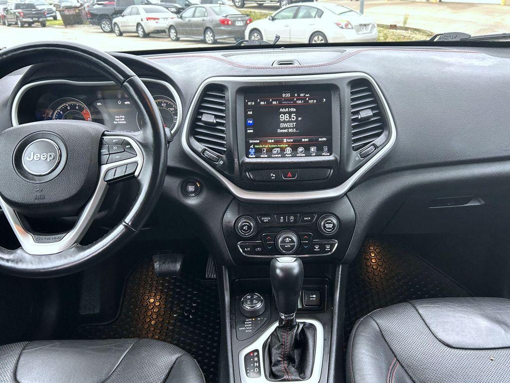 used 2018 Jeep Cherokee car, priced at $18,838