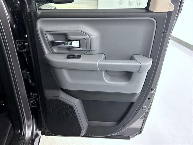 used 2019 Ram 1500 Classic car, priced at $26,789