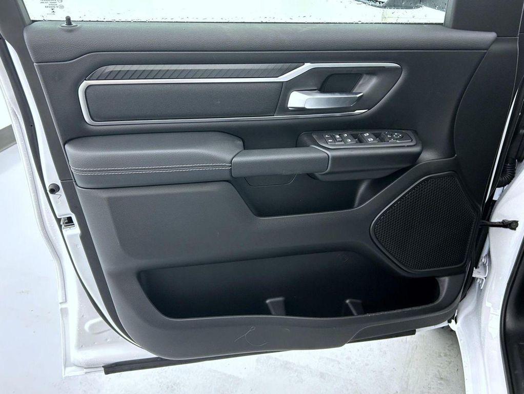 new 2025 Ram 1500 car, priced at $45,865