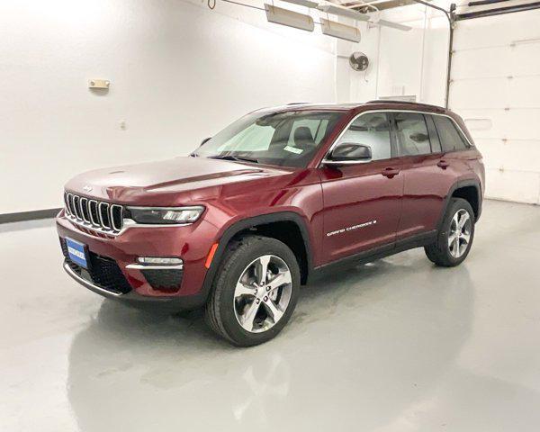 new 2024 Jeep Grand Cherokee car, priced at $50,107