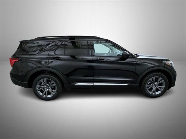 new 2025 Ford Explorer car