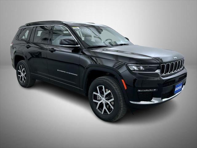 new 2025 Jeep Grand Cherokee L car, priced at $44,374