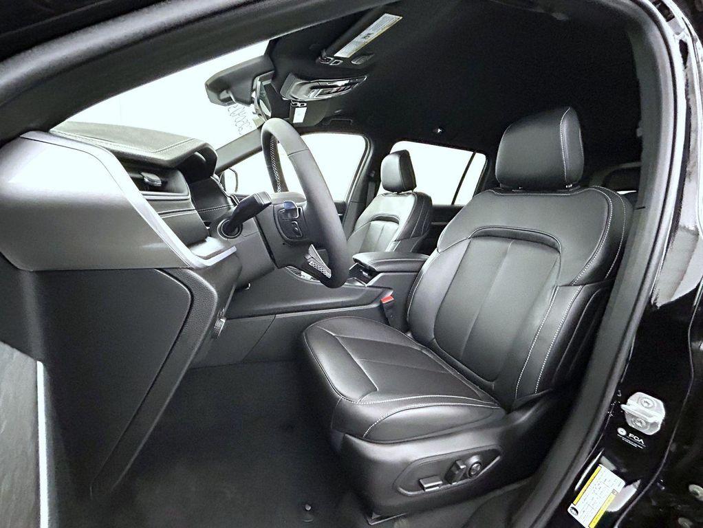 new 2025 Jeep Grand Cherokee L car, priced at $40,495