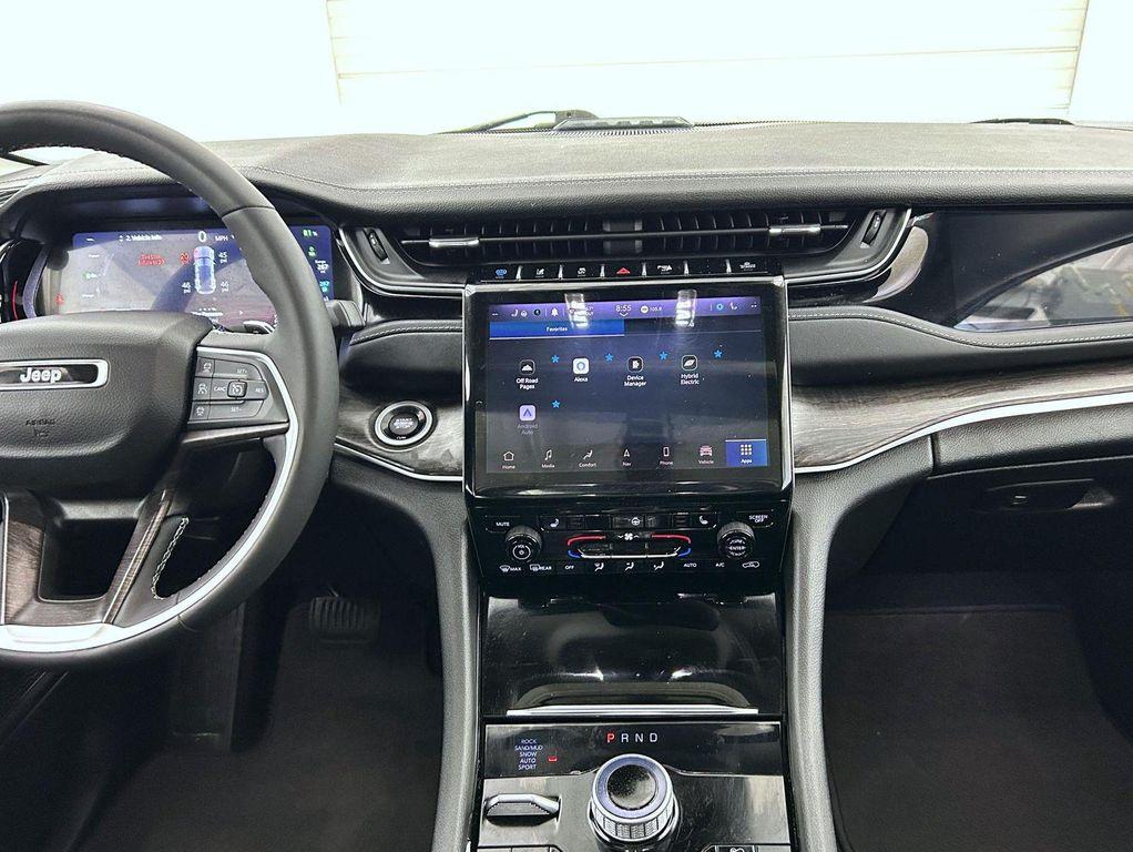 used 2023 Jeep Grand Cherokee 4xe car, priced at $28,089