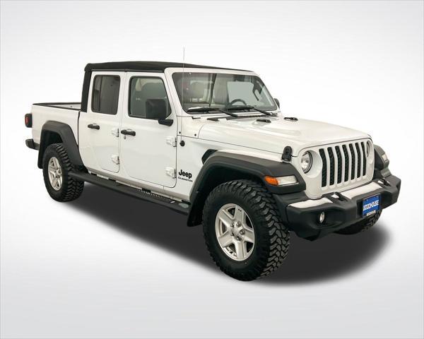 used 2020 Jeep Gladiator car, priced at $27,224