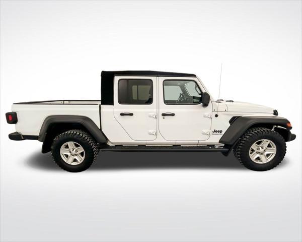 used 2020 Jeep Gladiator car, priced at $27,224