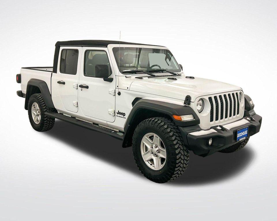 used 2020 Jeep Gladiator car, priced at $27,224