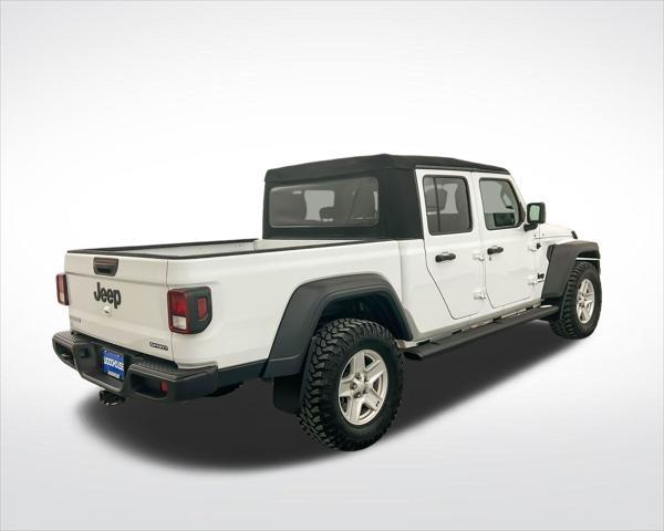 used 2020 Jeep Gladiator car, priced at $27,224