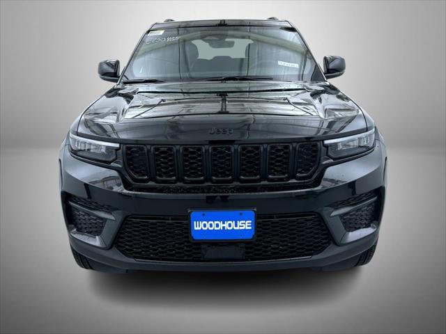new 2025 Jeep Grand Cherokee car, priced at $42,403