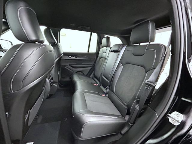 new 2025 Jeep Grand Cherokee car, priced at $42,403