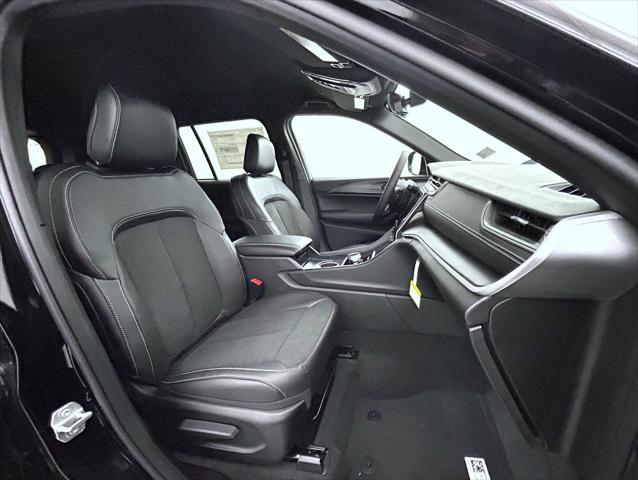 new 2025 Jeep Grand Cherokee car, priced at $42,403