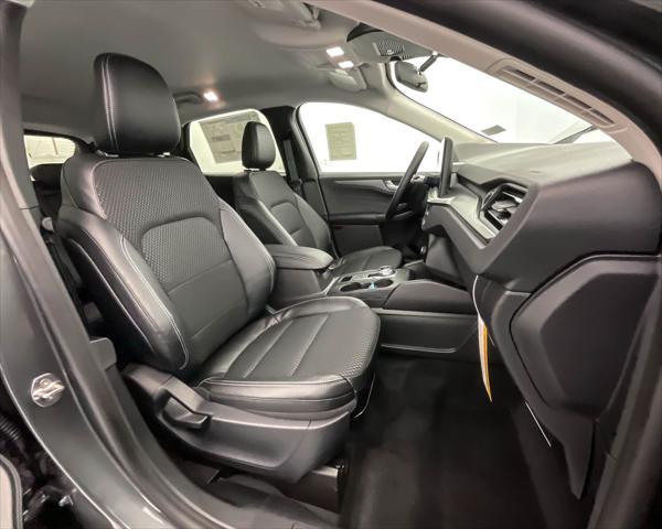 new 2025 Ford Escape PHEV car