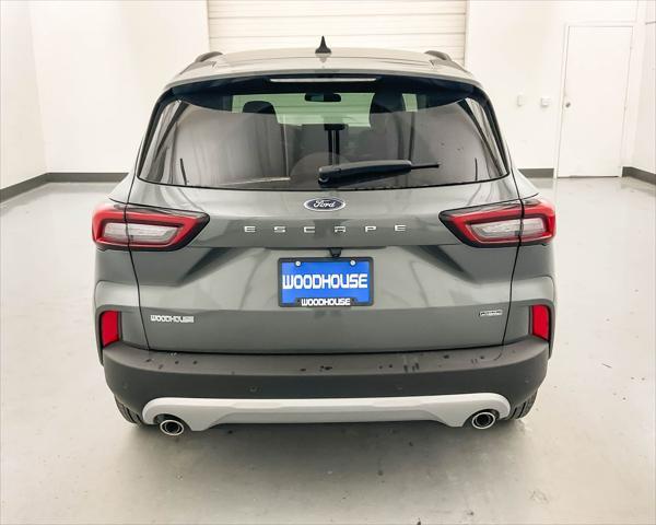 new 2025 Ford Escape PHEV car