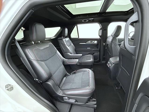 new 2025 Ford Explorer car