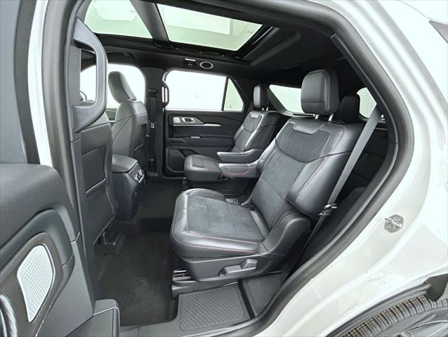 new 2025 Ford Explorer car