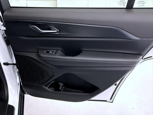 new 2025 Jeep Grand Cherokee L car, priced at $42,920