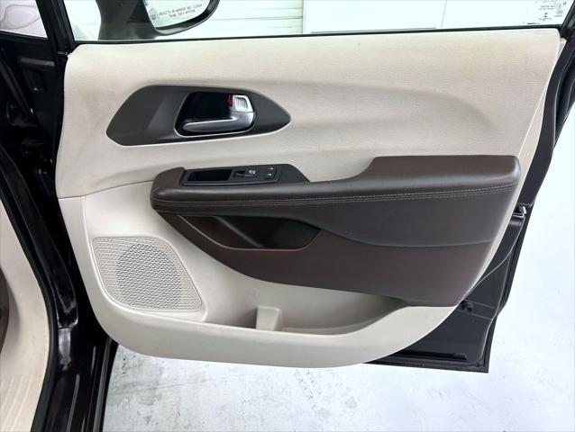 used 2017 Chrysler Pacifica car, priced at $12,703