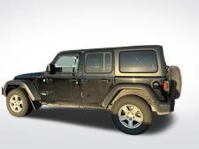 used 2021 Jeep Wrangler Unlimited car, priced at $25,869