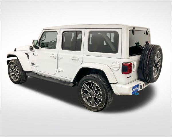 used 2022 Jeep Wrangler Unlimited car, priced at $39,237