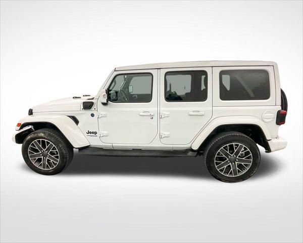 used 2022 Jeep Wrangler Unlimited car, priced at $39,237