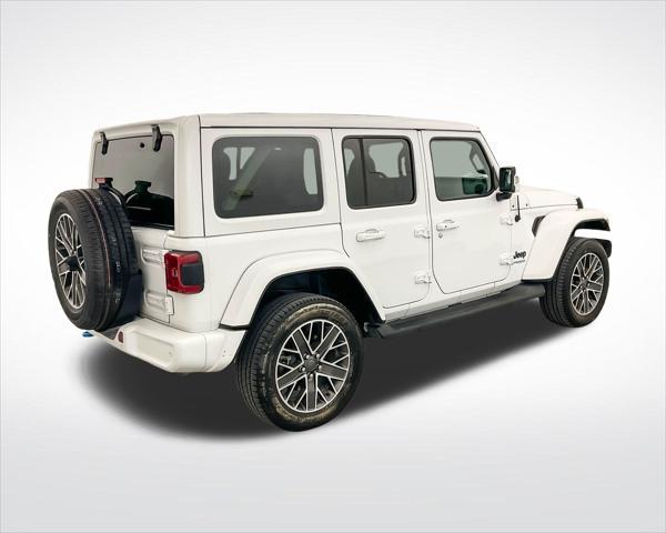 used 2022 Jeep Wrangler Unlimited car, priced at $39,237