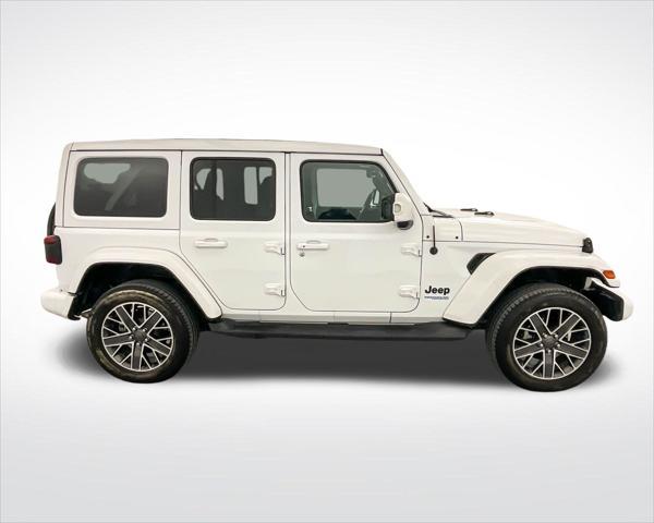 used 2022 Jeep Wrangler Unlimited car, priced at $39,237