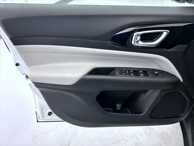 new 2025 Jeep Compass car, priced at $30,893