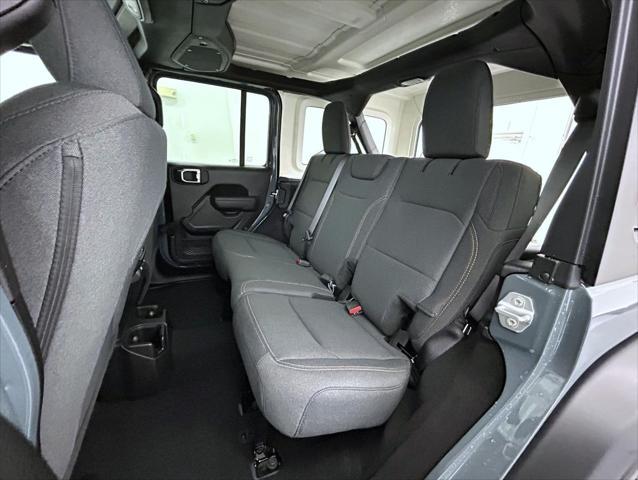 new 2025 Jeep Wrangler car, priced at $45,603
