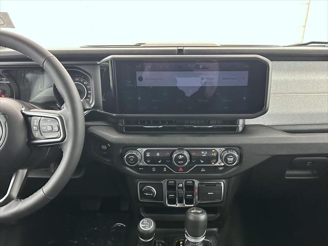 new 2025 Jeep Wrangler car, priced at $45,603