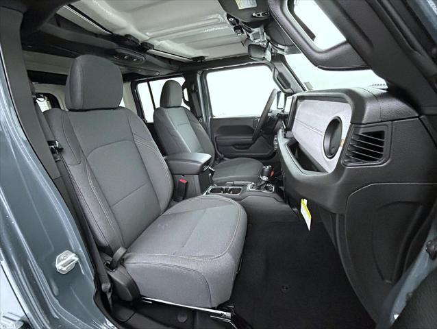 new 2025 Jeep Wrangler car, priced at $45,603