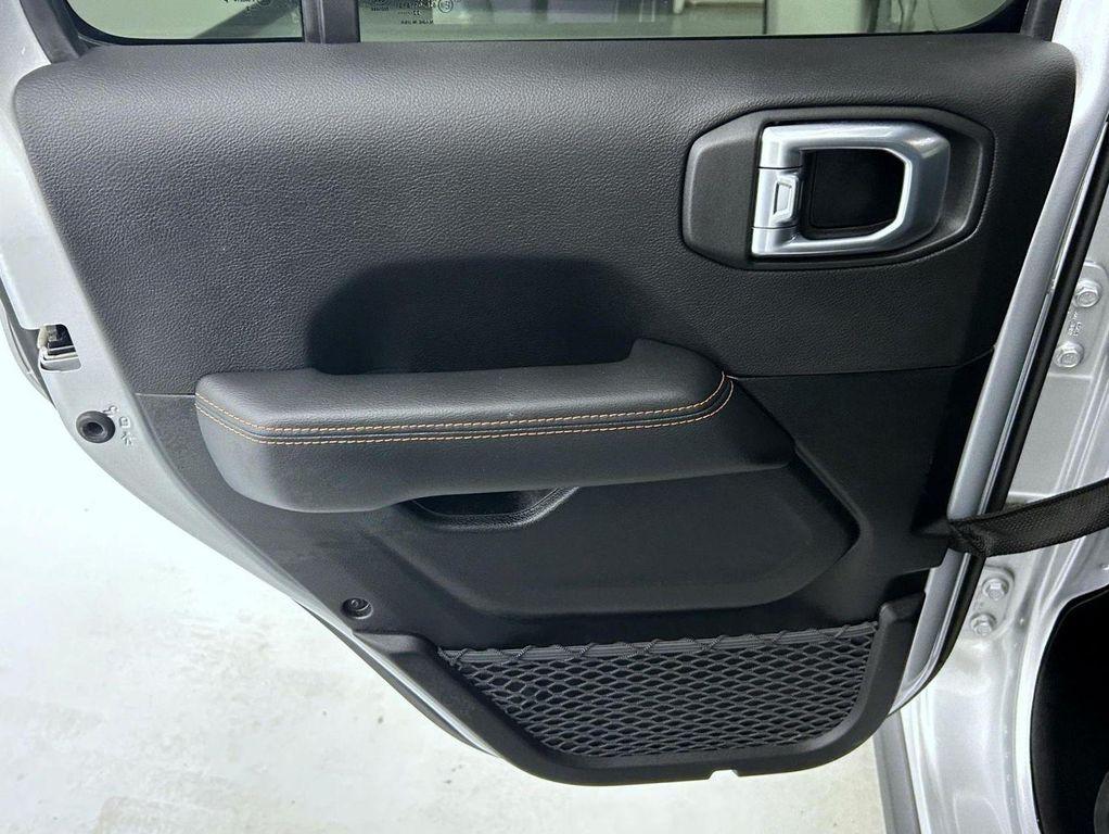 used 2022 Jeep Gladiator car, priced at $38,153