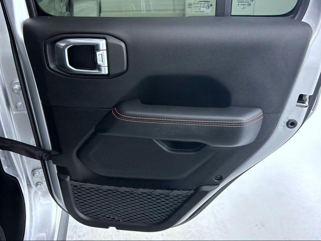 used 2022 Jeep Gladiator car, priced at $38,153