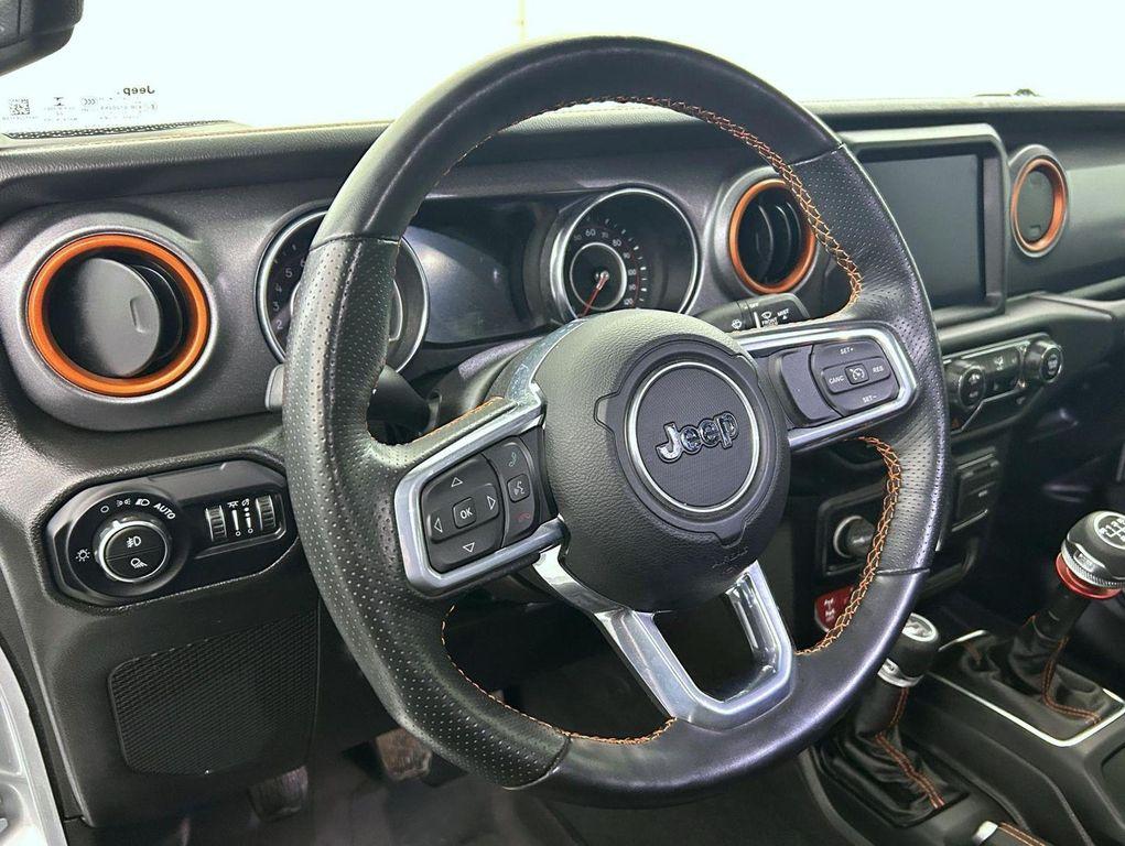 used 2022 Jeep Gladiator car, priced at $38,153