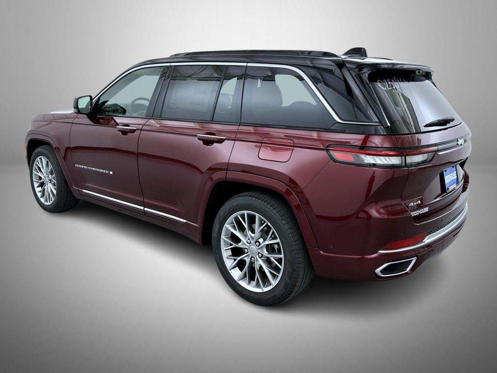 new 2025 Jeep Grand Cherokee car, priced at $57,515