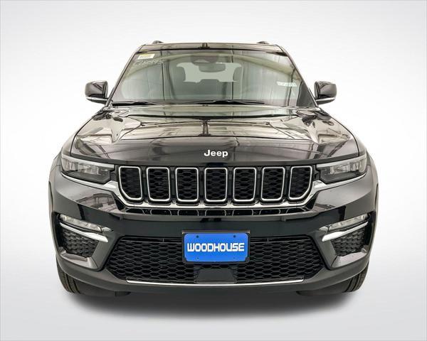 new 2025 Jeep Grand Cherokee car, priced at $43,340