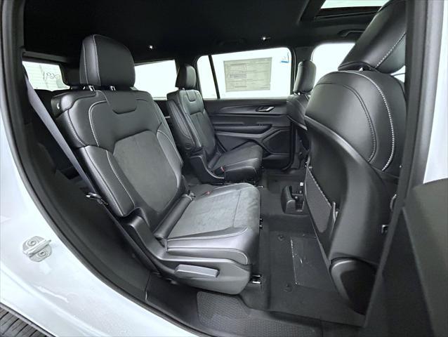 new 2025 Jeep Grand Cherokee L car, priced at $42,762