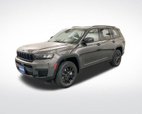 new 2024 Jeep Grand Cherokee L car, priced at $41,621