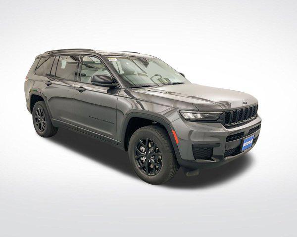 new 2024 Jeep Grand Cherokee L car, priced at $41,621