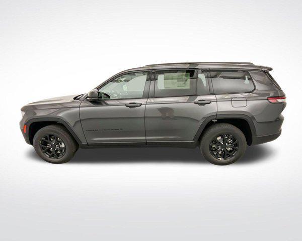 new 2024 Jeep Grand Cherokee L car, priced at $41,621