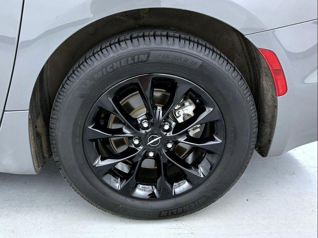 used 2021 Chrysler Pacifica car, priced at $21,027