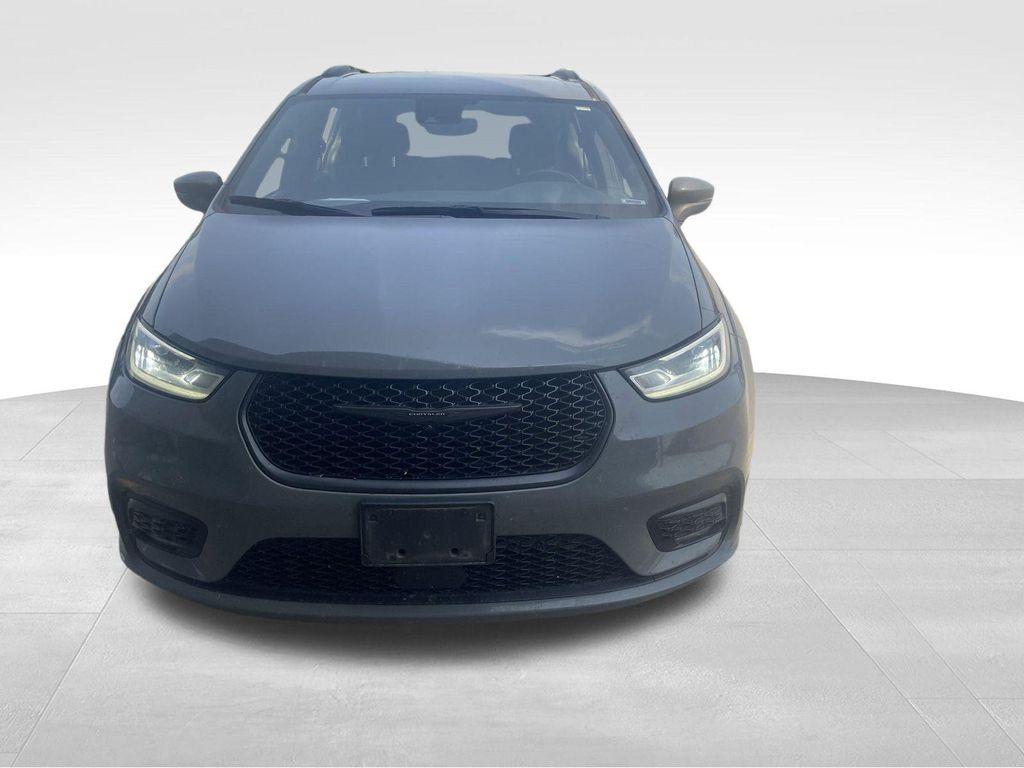 used 2021 Chrysler Pacifica car, priced at $21,027