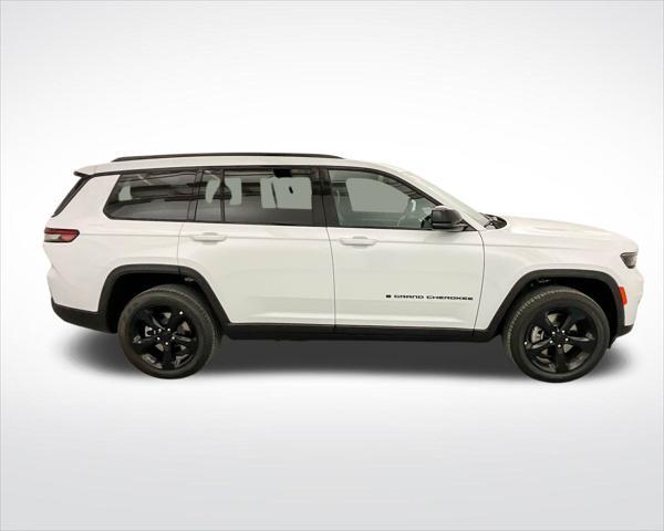 new 2025 Jeep Grand Cherokee L car, priced at $47,217