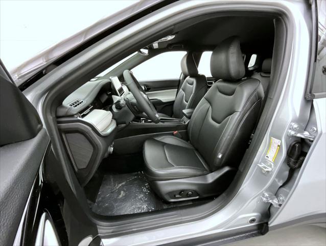 new 2025 Jeep Compass car, priced at $31,423