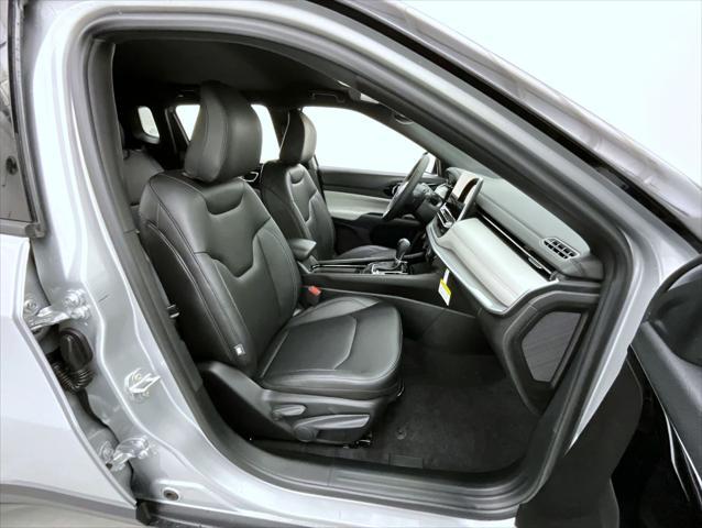 new 2025 Jeep Compass car, priced at $31,423