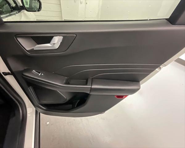new 2025 Ford Escape PHEV car