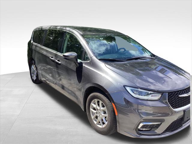 used 2023 Chrysler Pacifica car, priced at $26,914