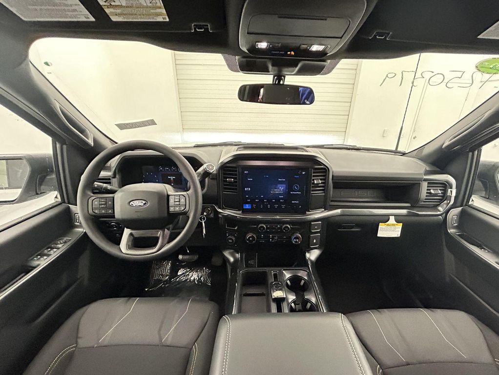 new 2025 Ford F-150 car